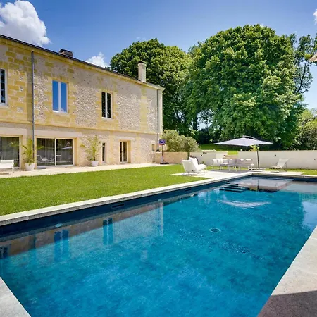 Le Clos Saint Jean Apartmán *