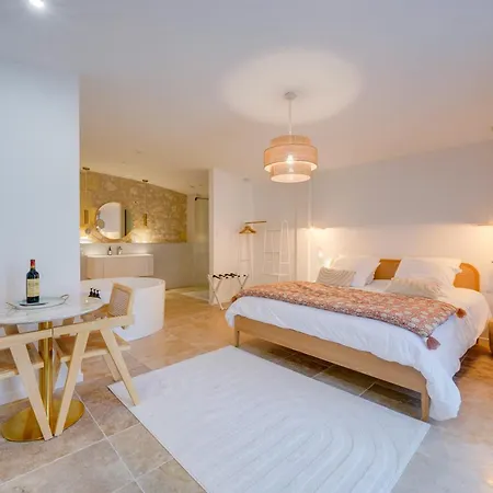 Le Clos Saint Jean Tizac-de-Curton