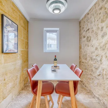 Le Clos Saint Jean Apartmán *
